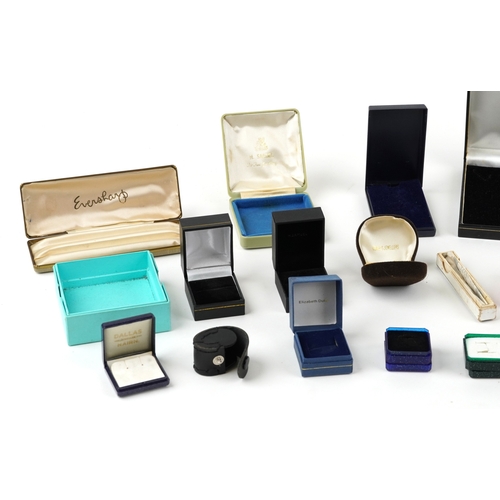 3484 - A collection of vintage and later jeweller's jewellery boxes.