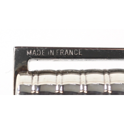 78 - An S T Dupont silver plated fountain pen with 18ct gold nib and box, 14cm in length.