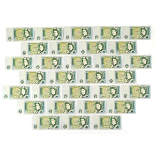 1187 - A run of thirty uncirculated 1980s one pound notes, serial numbers BY63 442867 - BY63 442896, Chief ... 