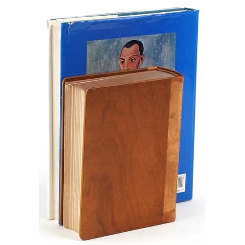 1389 - Two hardback books comprising The Works of Pablo Picasso published by Arnoldo Mondadori and The Worl... 