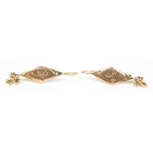 A pair of Victorian unmarked gold diamond drop earrings, 3cm high ...