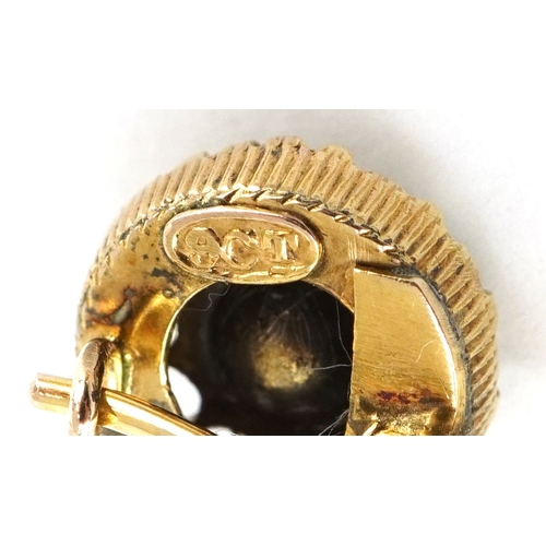 3067 - A pair of 9ct gold tanzanite and clear stone drop earrings, 1.0cm in diameter, total 2.5g.