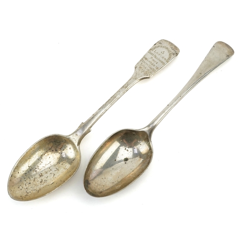 3696 - Two George V silver spoons, the largest 18cm in length, total 100.0g.