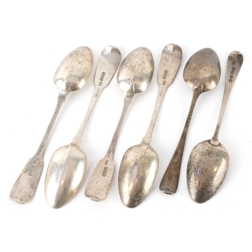 3697 - George IV and later silver teaspoons, mostly by William Cummins, the largest 15cm in length, total 1... 