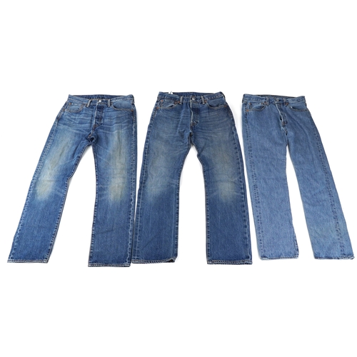 1046 - Six pairs of Levi Strauss & Co. denim jeans, leg length 30, waist size 31, 32 and 33.