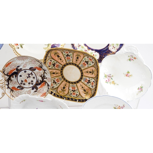 427 - 19th century English porcelain plates and dishes with hand painted floral decoration and a blue and ... 