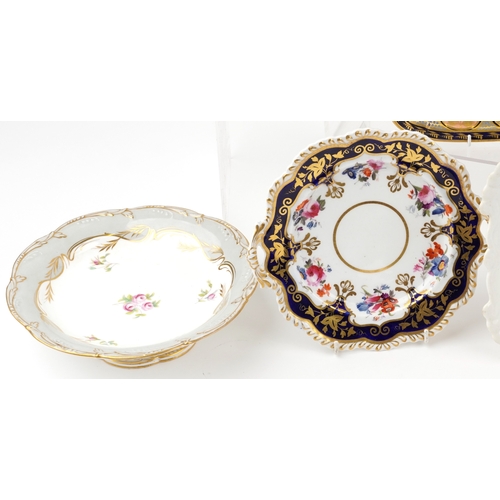 427 - 19th century English porcelain plates and dishes with hand painted floral decoration and a blue and ... 