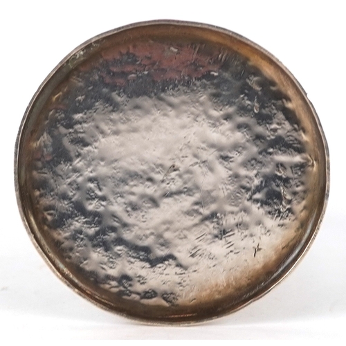 3640 - Edward Victor Stanley, a silver cricket bat and stumps on a planished base, London 1995, 7cm high, 3... 