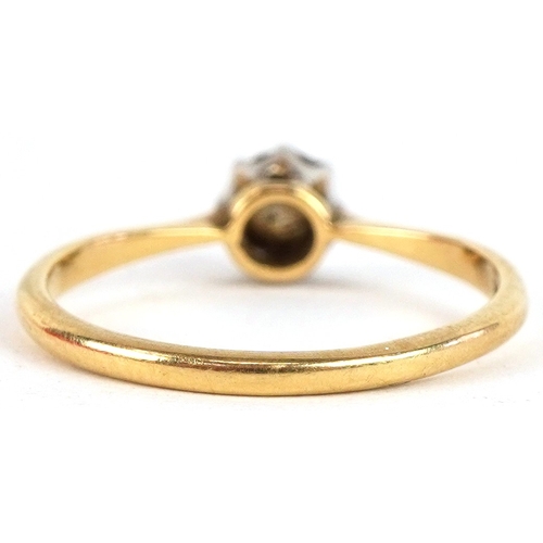 3248 - An 18ct gold and platinum diamond solitaire ring, the diamond approximately 3.10mm in diameter, size... 