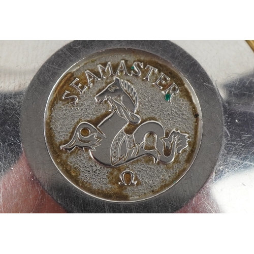 3429 - Omega, a ladies Omega Seamaster automatic wristwatch with date aperture, the dial 22mm wide.