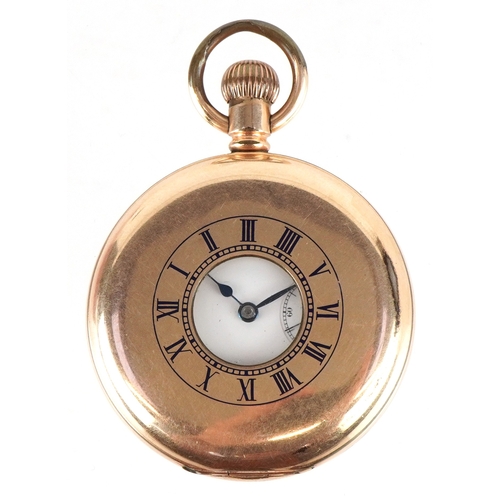 3200 - A gentlemen's gold plated top wind half hunter pocket watch having enamelled dial with Roman numeral... 