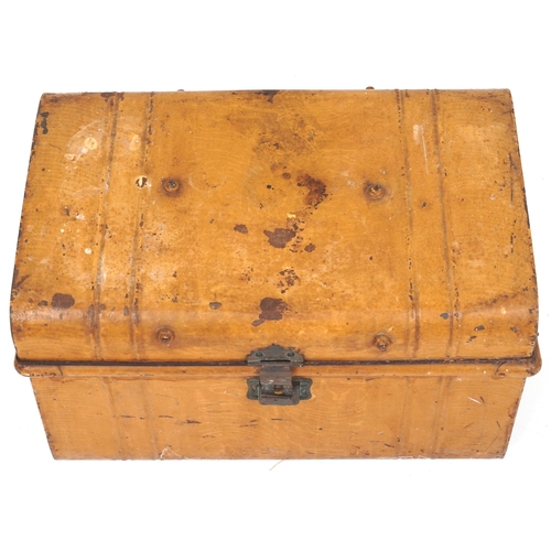2145 - An early 20th century scumbled tin travelling trunk with applied metal handles, 39cm H x 64cm W x 40... 