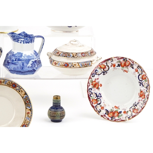 432 - A small collection of English ceramic items including tureens with covers, plates, bowls and a jug, ... 