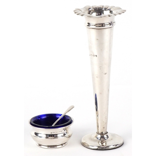 3675 - A Napper & Davenport open salt with blue glass liner and mustard spoon, Birmingham 1922 together wit... 