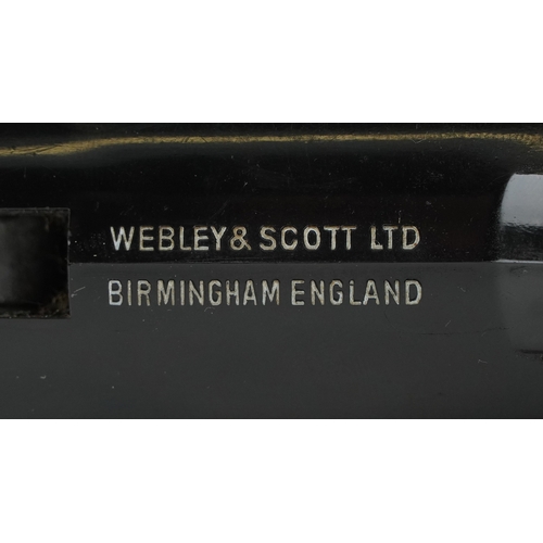 1380 - A vintage Webley & Scott Tempest .22 cal air pistol with box, 21cm in length.