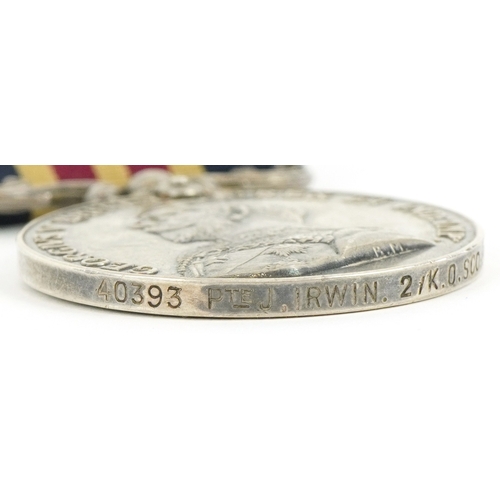 2662 - A British military World War I medal group awarded to 40393 PTE.J.IRWIN.2/K.O.SCO.BORD including a G... 