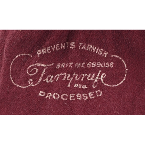 3747 - A set of twelve King's pattern silver plated knives and forks with cloth bag.