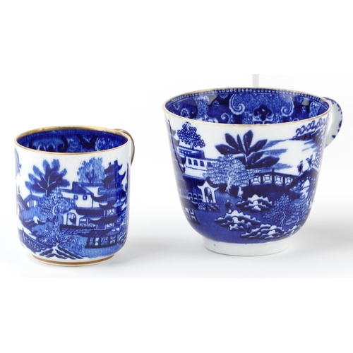 425 - A collection of 19th century English porcelain tea cups, coffee cups and saucers, including Worceste... 