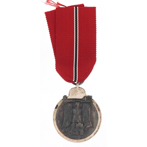 2726 - A German military interest Eastern Front medal.