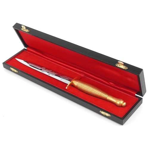 2842 - A limited edition SAS Commando knife by Crown Swords with certificate of authenticity numbered 563/1... 
