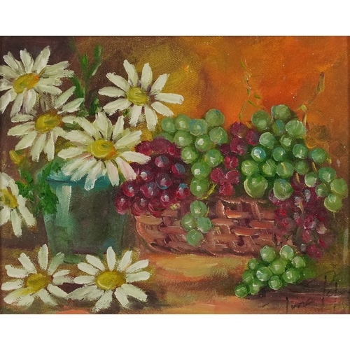 2451 - Tina Pope - A pair of still life bowls of fruit, 20th century British school, within a gilt frames, ... 