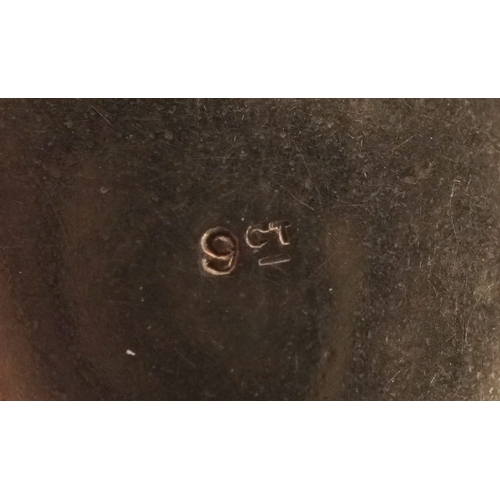 3294 - A 9ct gold love heart pendant, 1.6cm high, 1.1g.