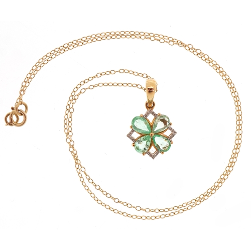 3073 - A 10K gold emerald and diamond cluster pendant on a 9ct gold necklace, 1.4cm high and 40cm in length... 