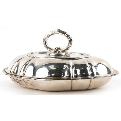 3567 - An American sterling silver entrée dish and cover, stamped M Levy Sterling, 29cm wide, 1095.0g.