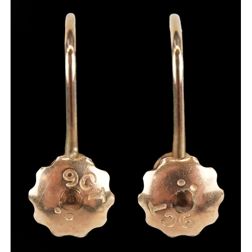 3221 - A pair of 9ct gold cultured pearl screw back earrings, 5.8mm in diameter, total 1.5g.