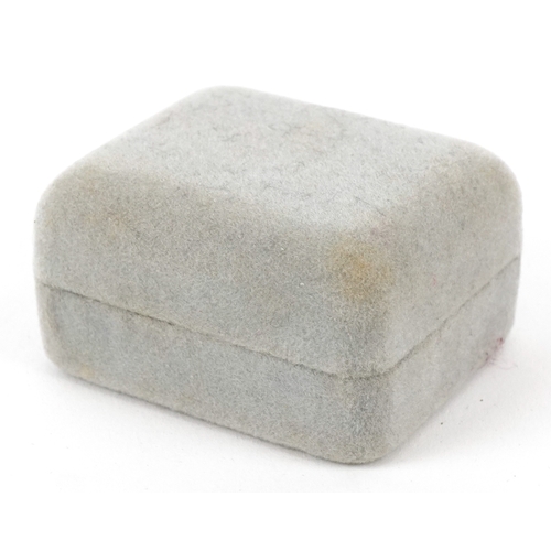 3221 - A pair of 9ct gold cultured pearl screw back earrings, 5.8mm in diameter, total 1.5g.