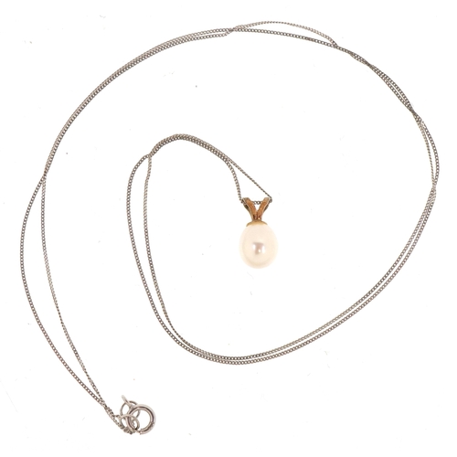 3266 - An unmarked gold cultured pearl pendant on a 9ct white gold necklace, 1.0cm high and 46cm in length,... 