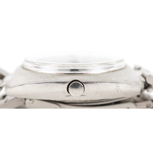 3513 - Seiko, a vintage gentlemen's Seiko Diamatic 7006-6020 wristwatch with day/date aperture, the case nu... 