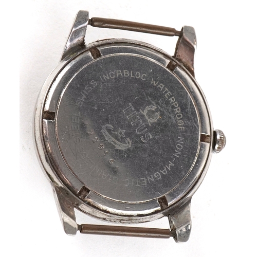 3517 - Four vintage gentlemen's wristwatches including Davar and Mulco.