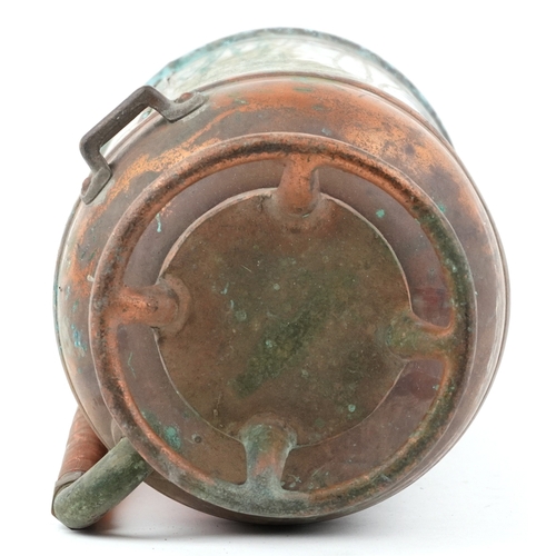 1520 - A vintage style copper fire extinguisher, 60cm high.