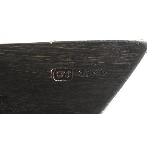 3402 - A Modernist silver brooch, 8.5cm in length, 18.0g.