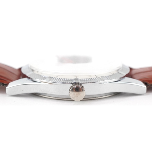 3423 - Oris, a gentlemen's refurbished manual wind wristwatch, the dial 30.5mm in diameter.