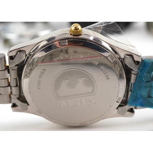 3464 - Vintage and later gentlemen's wristwatches including Lorus, Corvette, Casio and Citron.