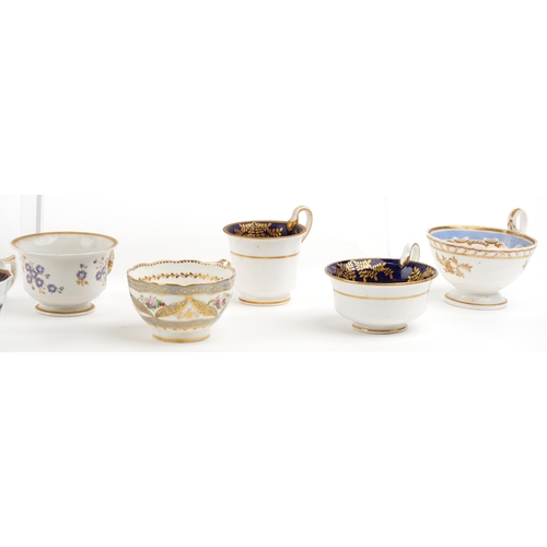 541 - 19th century English porcelain tea cups, coffee cups and saucers including Flight Barr & Barr, each ... 