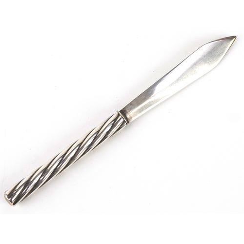 3597 - Villiers & Jackson, a Victorian silver letter opener, Chester 1895, 13cm in length, 11.0g.