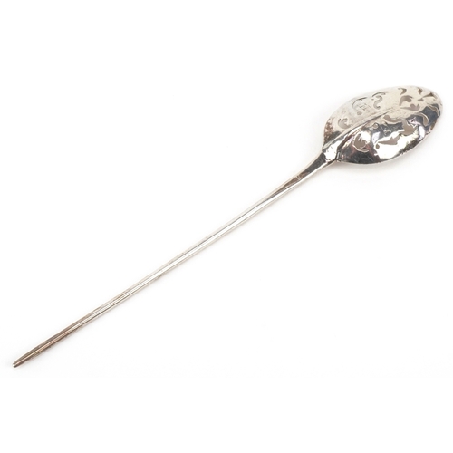 3667 - An 18th century silver mote spoon, the bowl pierced with scroll decoration, 15cm in length, 9.2g.