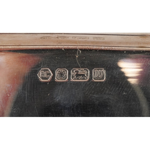 3727 - Carrs, a silver pin dish, Sheffield 1996, 9cm wide, 28.4g, with box.