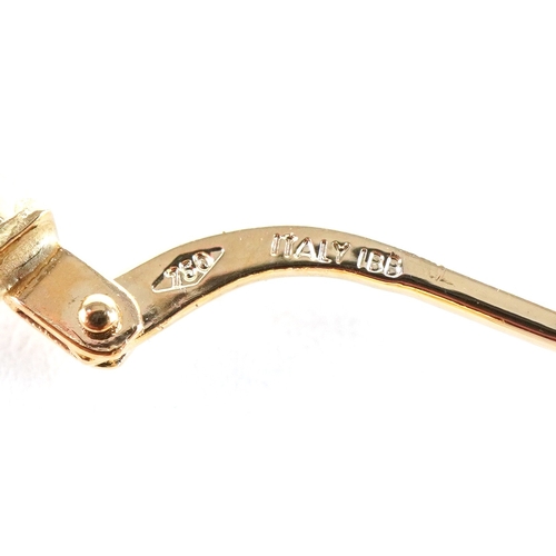 3231 - A pair of as new 9ct gold hoop earrings retailed by Goldsmiths, with box, 2.4cm in diameter, total 1... 