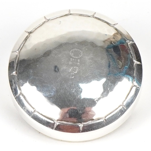 3740 - A Georg Jensen Danish sterling silver pillbox with embossed flower decoration, 3.7cm in diameter, 20... 