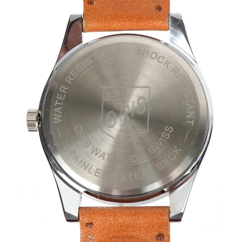 3527 - Oris, a gentlemen's refurbished manual wind wristwatch having a green dial, the dial 30mm in diamete... 