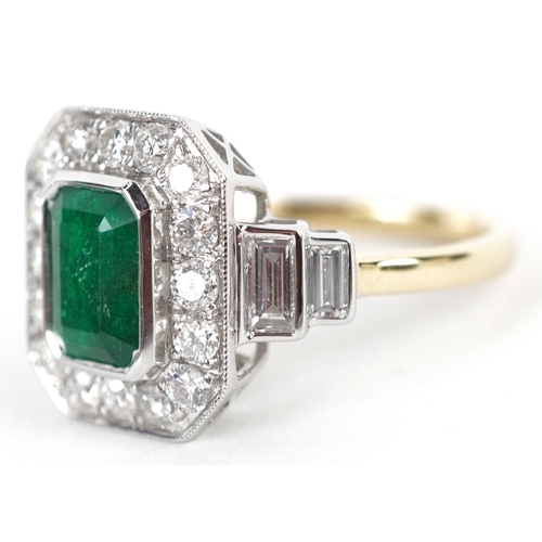 3043 - An Art Deco style 18ct yellow and white gold emerald and diamond cluster ring with diamond stepped s... 