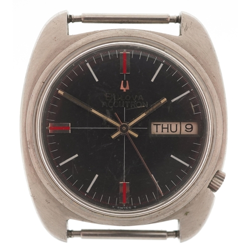 3552 - Bulova, a vintage gentlemen's Bulova Accutron wristwatch, the case numbered 3-177130, the dial 27.0m... 