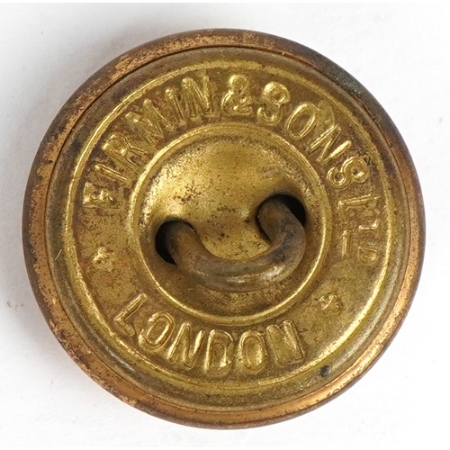 2795 - A collection of military interest uniform buttons, various regiments.