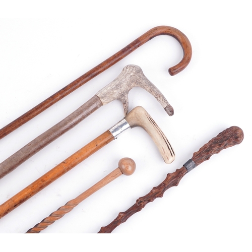 419 - A Victorian malacca walking stick with horn handle and silver collar presented to Jacob Wood, Detect... 