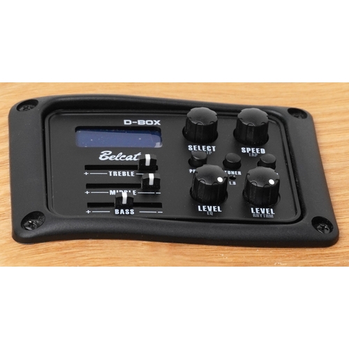 2586 - A Gear4music six string electro-acoustic guitar, model SCBUSK100NT, 104cm in length.