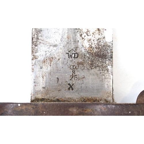 2852 - A British military issue War Department bayonet and scabbard, impressed marks to the blade, 44cm in ... 